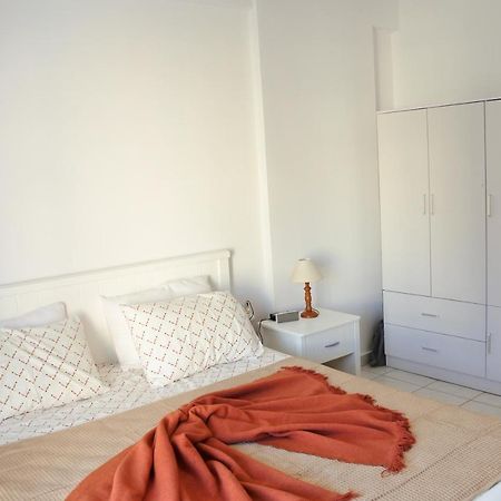 Vanilla Studio Preveza Luaran gambar