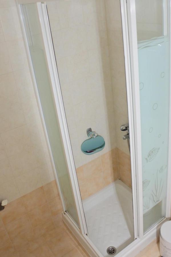 Vanilla Studio Preveza Luaran gambar
